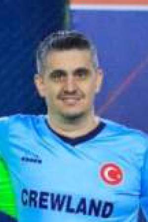 Hüseyin Öksüz