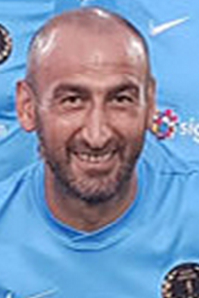 Oyuncu
