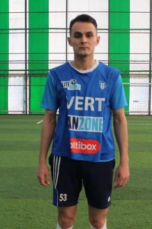 Oyuncu