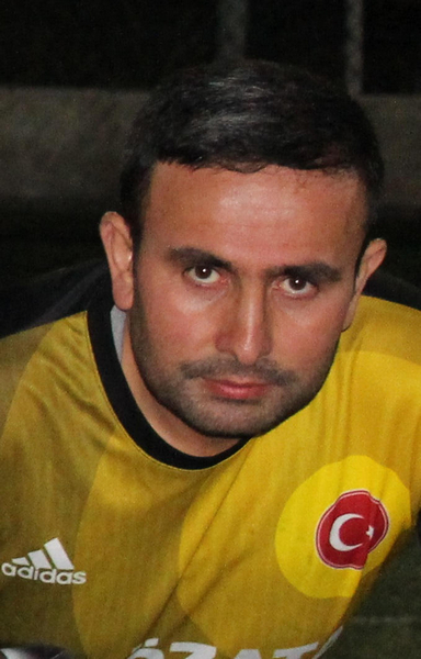 Oyuncu