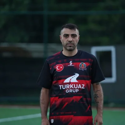 Oktay Kaya