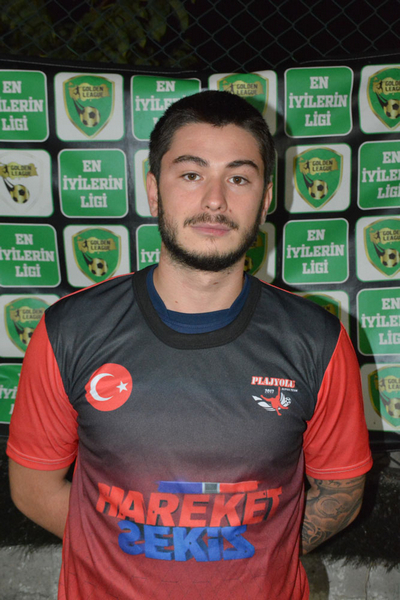 Yekta Sakallıoğlu